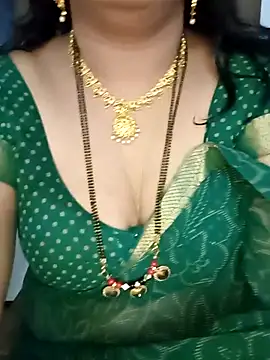 Snapshot of Niharika555 chatting on 05-12-26, 06:05 Niharika555 online show from 05-12-26, 06:05