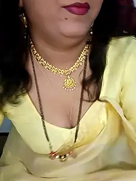 Snapshot of Niharika555 chatting on 05-19-26, 06:14 Niharika555 online show from 05-19-26, 06:14