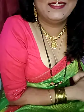 Snapshot of Niharika555 chatting on 05-25-26, 03:40 Niharika555 online show from 05-25-26, 03:40