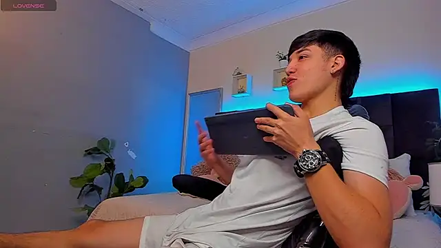 Ares di martin online show from 12-16-25, 04:01