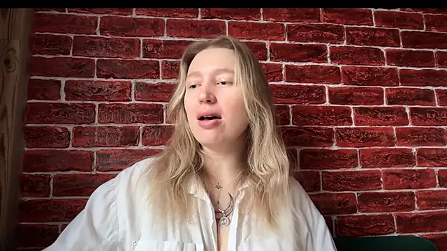 CitrusBlissss online show from 10-22-25, 02:12