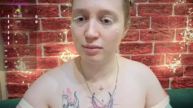 Snapshot of CitrusBlissss chatting on 01-06-26, 03:16 CitrusBlissss online show from 01-06-26, 03:16