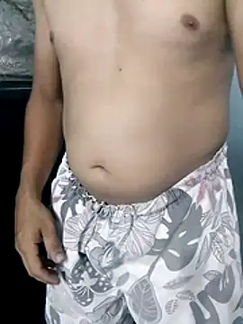 miroqui143 online show from 11-12-25, 12:22