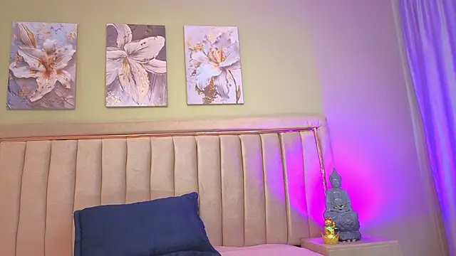 Bloom Star online show from 10-07-25, 12:13