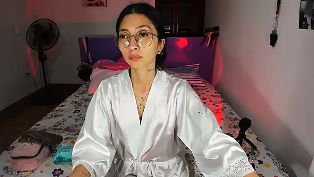 Anais lux online show from 06-06-26, 11:53