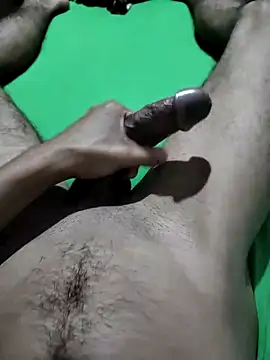 Snapshot of leonardo9348 chatting on 11-06-25, 03:29 leonardo9348 online show from 11-06-25, 03:29