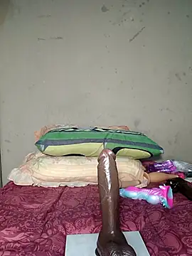 Snapshot of khetyvile chatting on 10-04-25, 02:48 khetyvile online show from 10-04-25, 02:48
