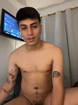 Snapshot of ErosVale chatting on 11-15-25, 01:03 ErosVale online show from 11-15-25, 01:03