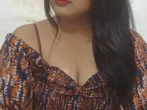 Snapshot of POOJA_199 chatting on 05-30-26, 07:49 POOJA 199 online show from 05-30-26, 07:49