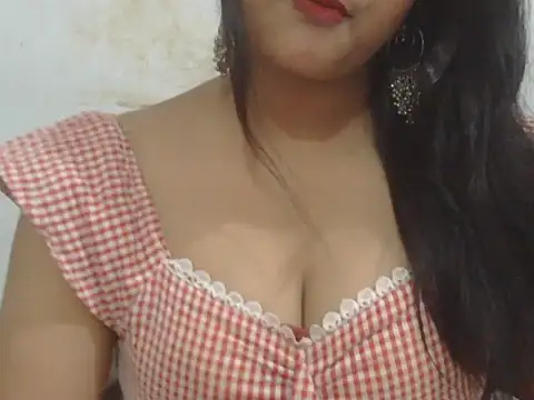 Snapshot of POOJA_199 chatting on 05-31-26, 07:48 POOJA 199 online show from 05-31-26, 07:48
