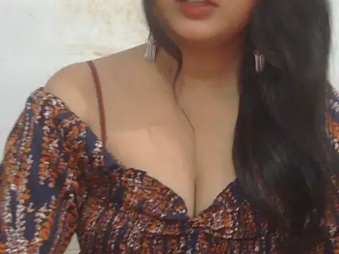 Snapshot of POOJA_199 chatting on 06-02-26, 07:10 POOJA 199 online show from 06-02-26, 07:10