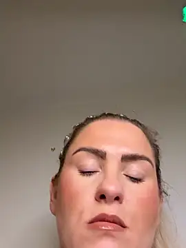 Charleigh xx online show from 03-18-26, 10:46