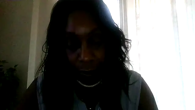 Snapshot of Ebony-SultryX chatting on 01-16-26, 03:27 Ebony-SultryX online show from 01-16-26, 03:27