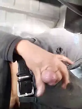 Snapshot of Titocortez86 chatting on 02-09-26, 07:29 Titocortez86 online show from 02-09-26, 07:29