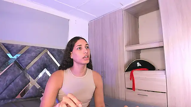 candice777 online show from 10-01-25, 12:11