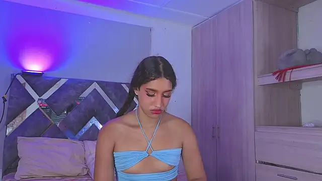 candice777 online show from 04-11-26, 02:43