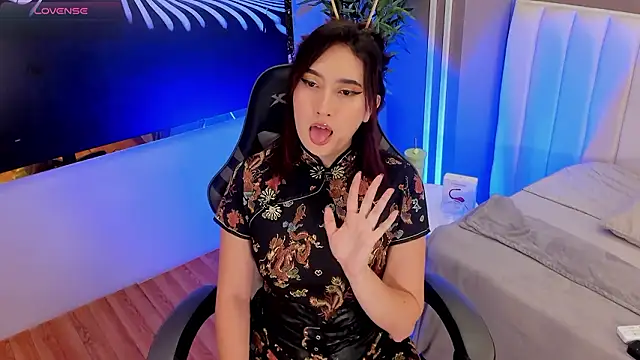 Skyyle  online show from 03-24-26, 01:16