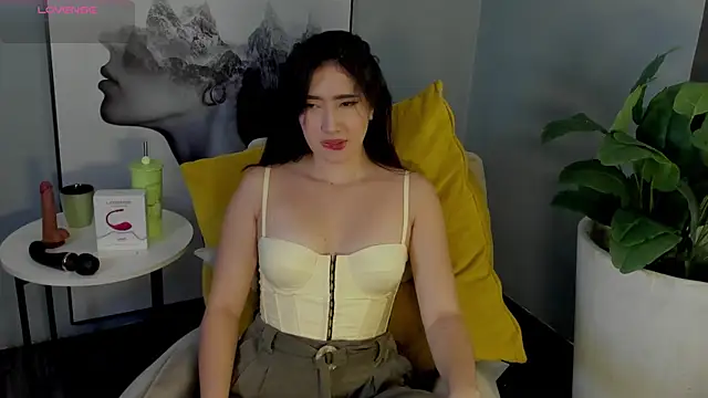 Skyyle  online show from 07-19-26, 05:27