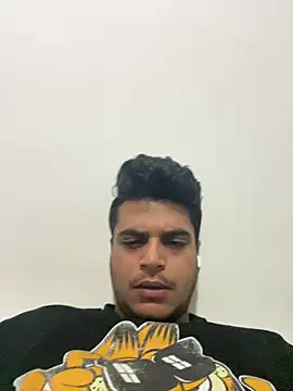 Snapshot of Noam7080z chatting on 02-19-26, 01:12 Noam7080z online show from 02-19-26, 01:12