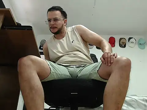 cloudsxxx online show from 01-15-26, 01:48