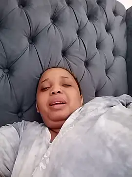 Snapshot of TangyYummyAss chatting on 11-22-25, 07:40 TangyYummyAss online show from 11-22-25, 07:40