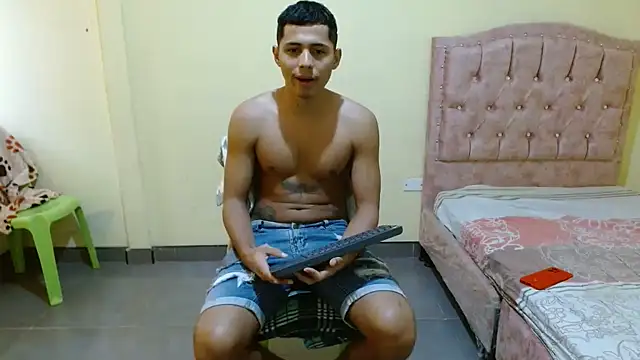 Lil condor bby1 online show from 11-18-25, 10:14