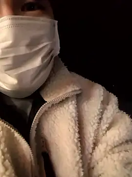 kqitooo online show from 12-18-25, 01:06