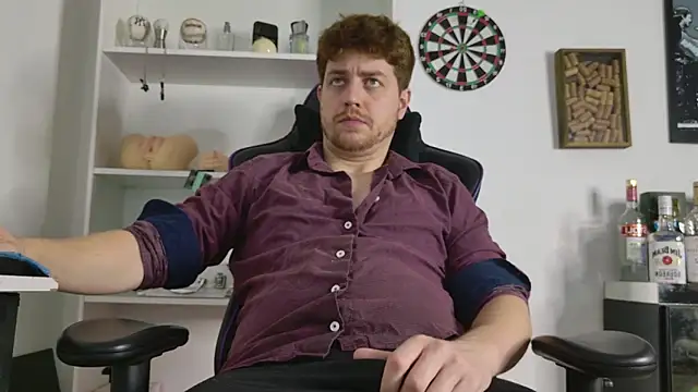 aaron nvk online show from 04-20-26, 09:05