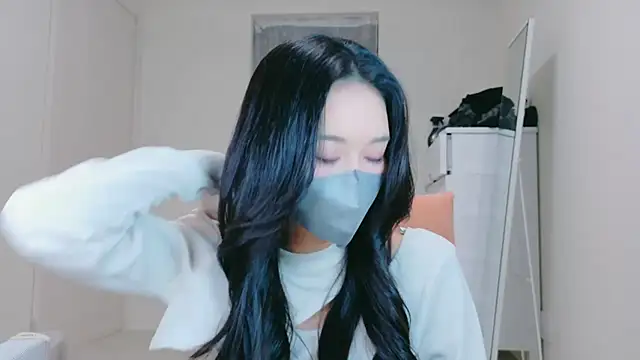 ramuchan desu online show from 04-18-26, 12:14