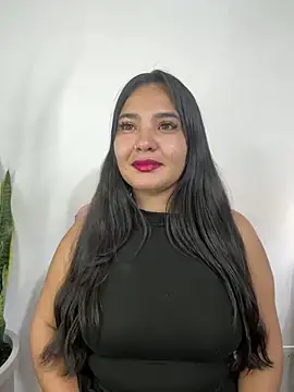 Snapshot of meli__brown chatting on 04-26-26, 08:28 meli brown online show from 04-26-26, 08:28