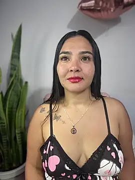 Snapshot of meli__brown chatting on 06-01-26, 09:55 meli brown online show from 06-01-26, 09:55