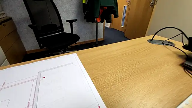 Snapshot of Oorse1966 chatting on 10-29-25, 12:51 Oorse1966 online show from 10-29-25, 12:51