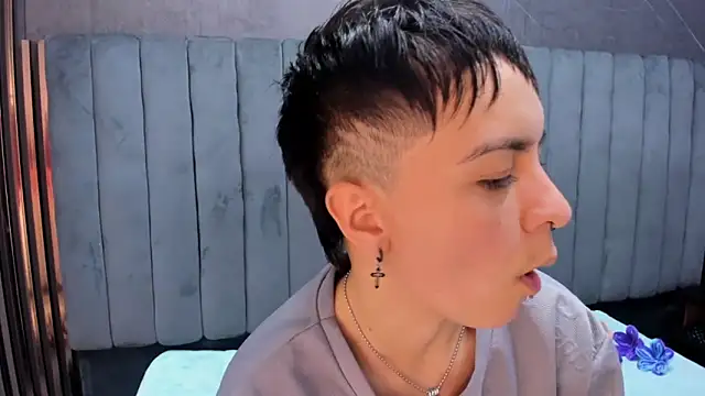  Hannah Hot online show from 02-03-26, 06:40