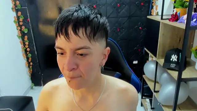  Hannah Hot online show from 04-04-26, 02:21