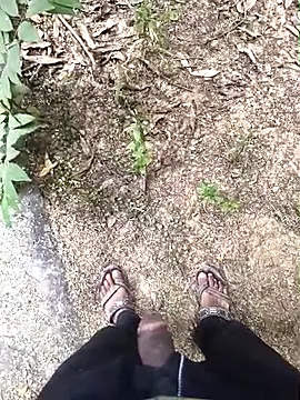 Snapshot of OmeningFurorji chatting on 10-27-25, 10:08 OmeningFurorji online show from 10-27-25, 10:08