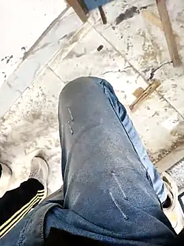 Snapshot of OmeningFurorji chatting on 02-01-26, 09:41 OmeningFurorji online show from 02-01-26, 09:41