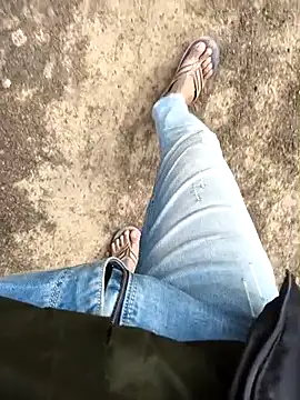 Snapshot of OmeningFurorji chatting on 02-03-26, 10:20 OmeningFurorji online show from 02-03-26, 10:20