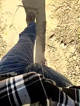 Snapshot of OmeningFurorji chatting on 02-08-26, 08:18 OmeningFurorji online show from 02-08-26, 08:18