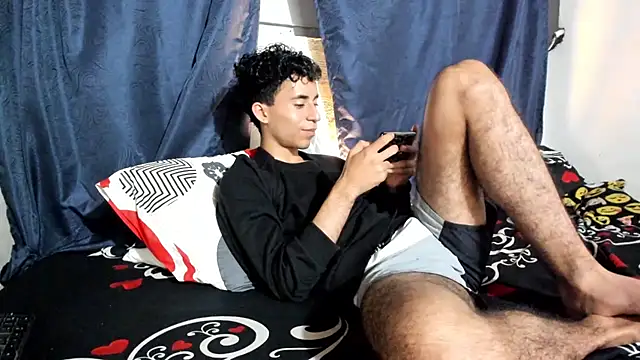 Snapshot of TheCyberIncubus chatting on 11-28-25, 03:31 TheCyberIncubus online show from 11-28-25, 03:31