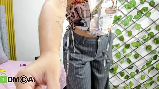 Skarlet 04 online show from 11-26-25, 05:25