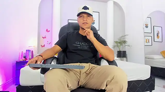 Ricky Owens1 online show from 10-28-25, 08:33