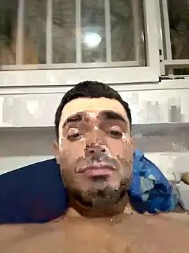 Snapshot of joseemontilla chatting on 09-21-25, 11:50 joseemontilla online show from 09-21-25, 11:50