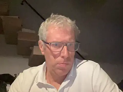 choupipat1 online show from 09-10-25, 08:31