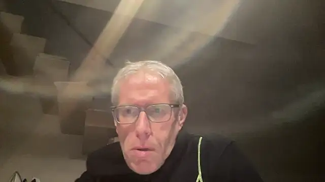 choupipat1 online show from 02-01-26, 07:12