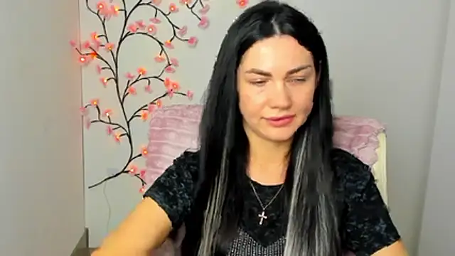 Lune Moon online show from 04-11-26, 07:56