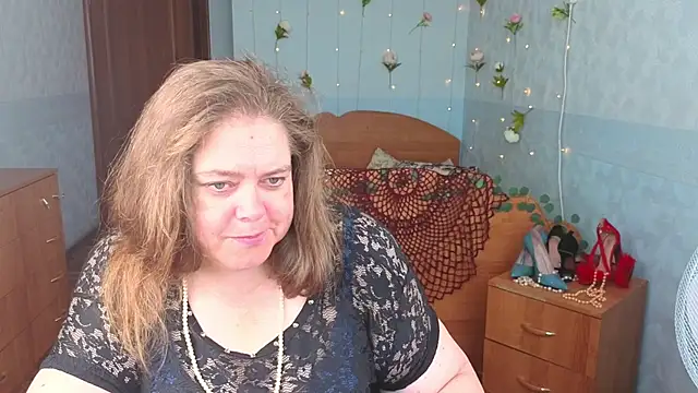 Audrey Aura online show from 09-09-25, 05:07