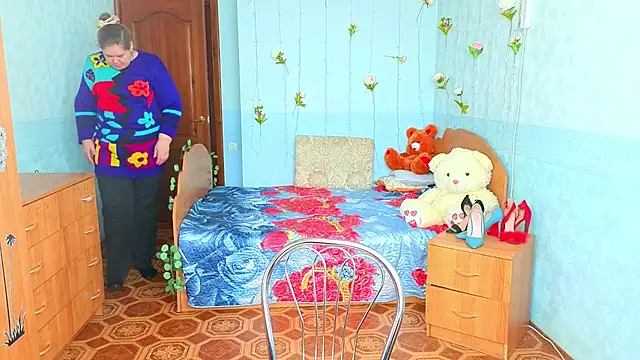 Audrey Aura online show from 10-03-25, 05:04