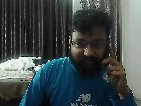 Dollseye online show from 02-17-26, 01:51