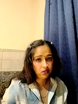 cute indianxo online show from 04-23-26, 05:59