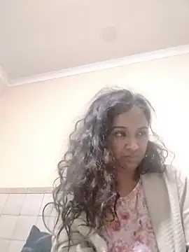cute indianxo online show from 06-24-26, 04:00